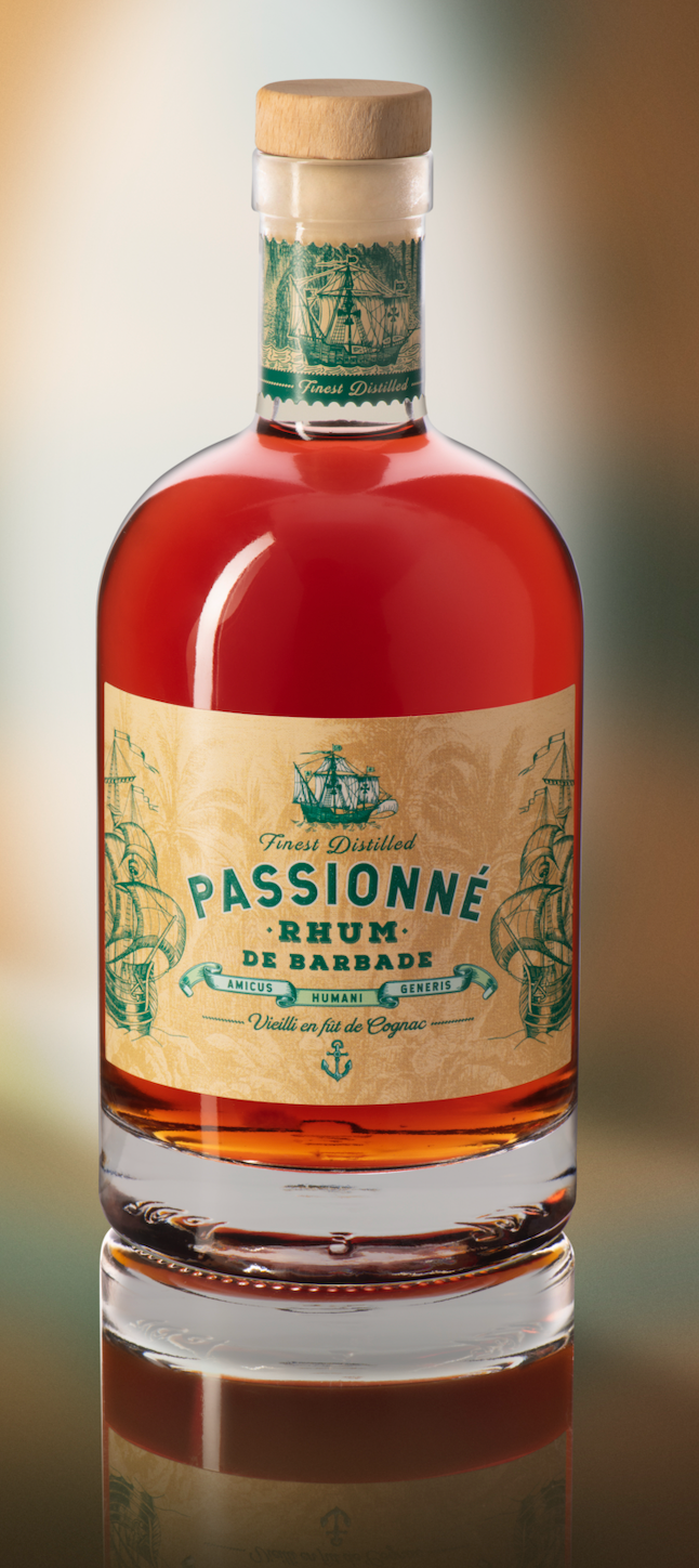 Rhum Passionné, Distillé à la Barbade, Vieilli et embouteillé à Cognac, 70cl
